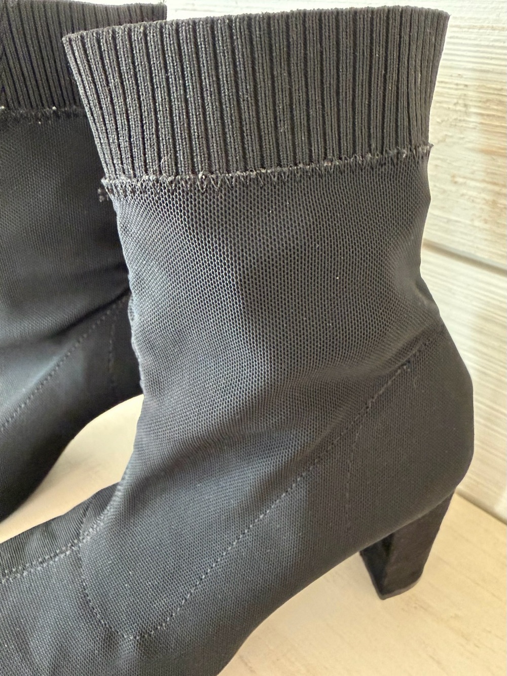 Simply Vera Vera Wang Persimmon Women's Black Stretch Ankle Sock Boots Size 7.5 - Picture 7 of 10